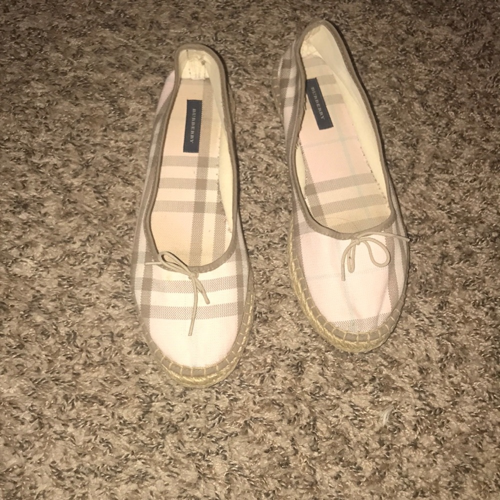 Authentic Burberry pink shoes